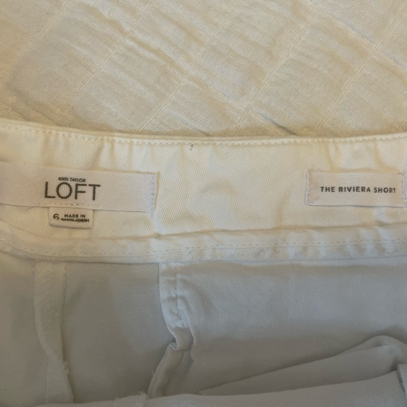 LOFT Riviera Mid Rise Cotton Side Zip Sailor Shorts in White Size 6 - Picture 6 of 11